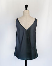 画像をギャラリービューアに読み込む, MeisMe × Yukari Yoshii Square neck camisole - with Framed Art Print