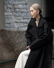 画像をギャラリービューアに読み込む, Double breasted orver coat - Black -