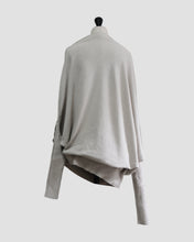画像をギャラリービューアに読み込む, Asymmetry dolman sleeve knit