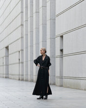 画像をギャラリービューアに読み込む, Tailored collar long dress - Black -