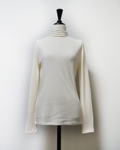 画像をギャラリービューアに読み込む, Cotton chiffon skin turtle neck