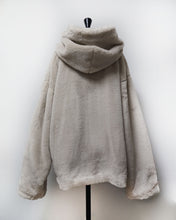 画像をギャラリービューアに読み込む, Eco fur hoodie