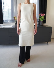 画像をギャラリービューアに読み込む, Open back long lib tank top