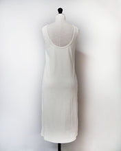 画像をギャラリービューアに読み込む, Open back long lib tank top