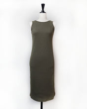 画像をギャラリービューアに読み込む, Open back long waffle tank top