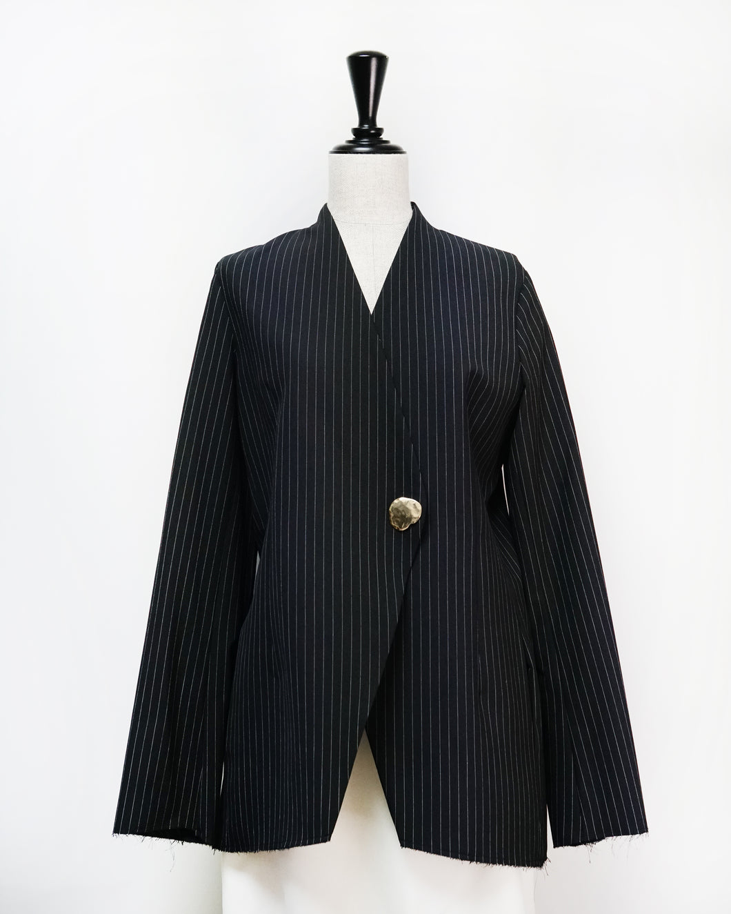 【予約商品】Stripe collarless jacket