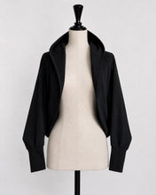 画像をギャラリービューアに読み込む, Short drape hoodie
