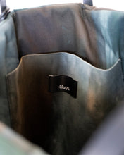 画像をギャラリービューアに読み込む, MeisMe × Yukari Yoshii Paddingtote - with Framed Art Print
