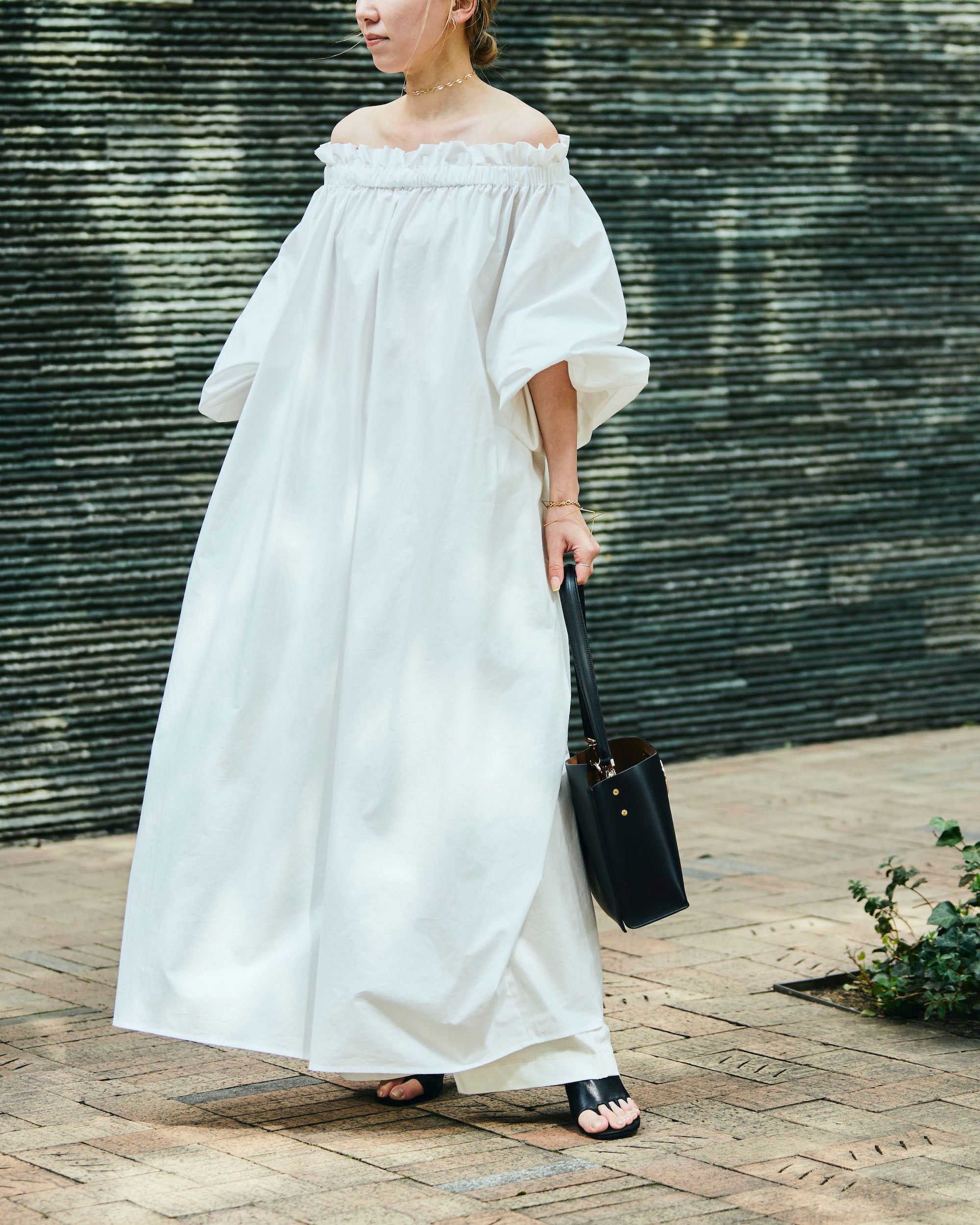 予約商品】MeisMe × Atsuko Fujita Cotton gathered puff dress  