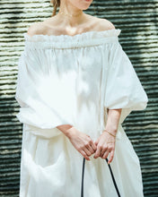 画像をギャラリービューアに読み込む, 【予約商品】MeisMe × Atsuko Fujita Cotton gathered puff dress

